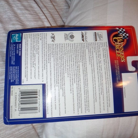 DALE Earnhardt Jr 1/64 Winner's Circle Car - Picture 8 of 8